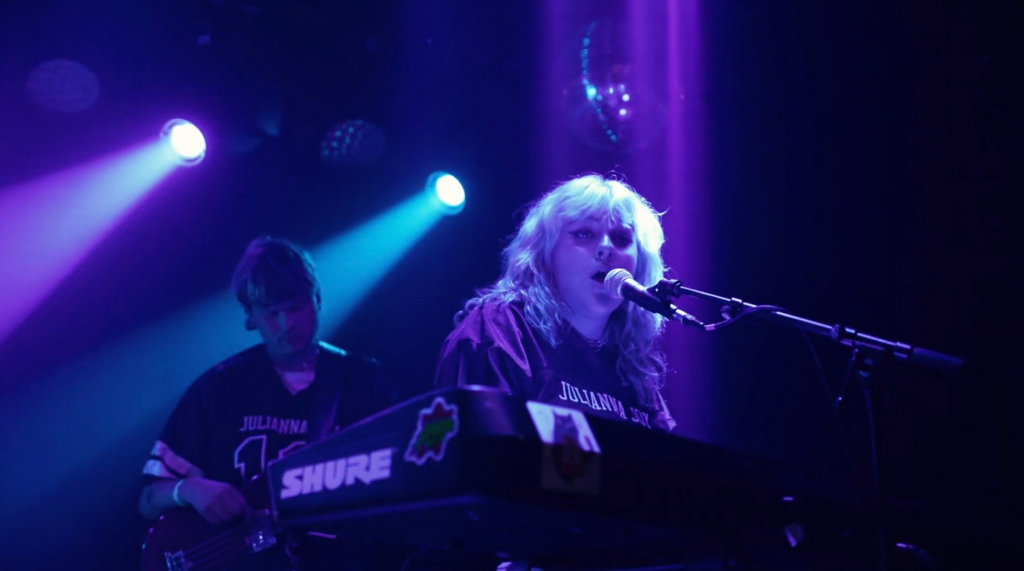 Load video: weatherman live